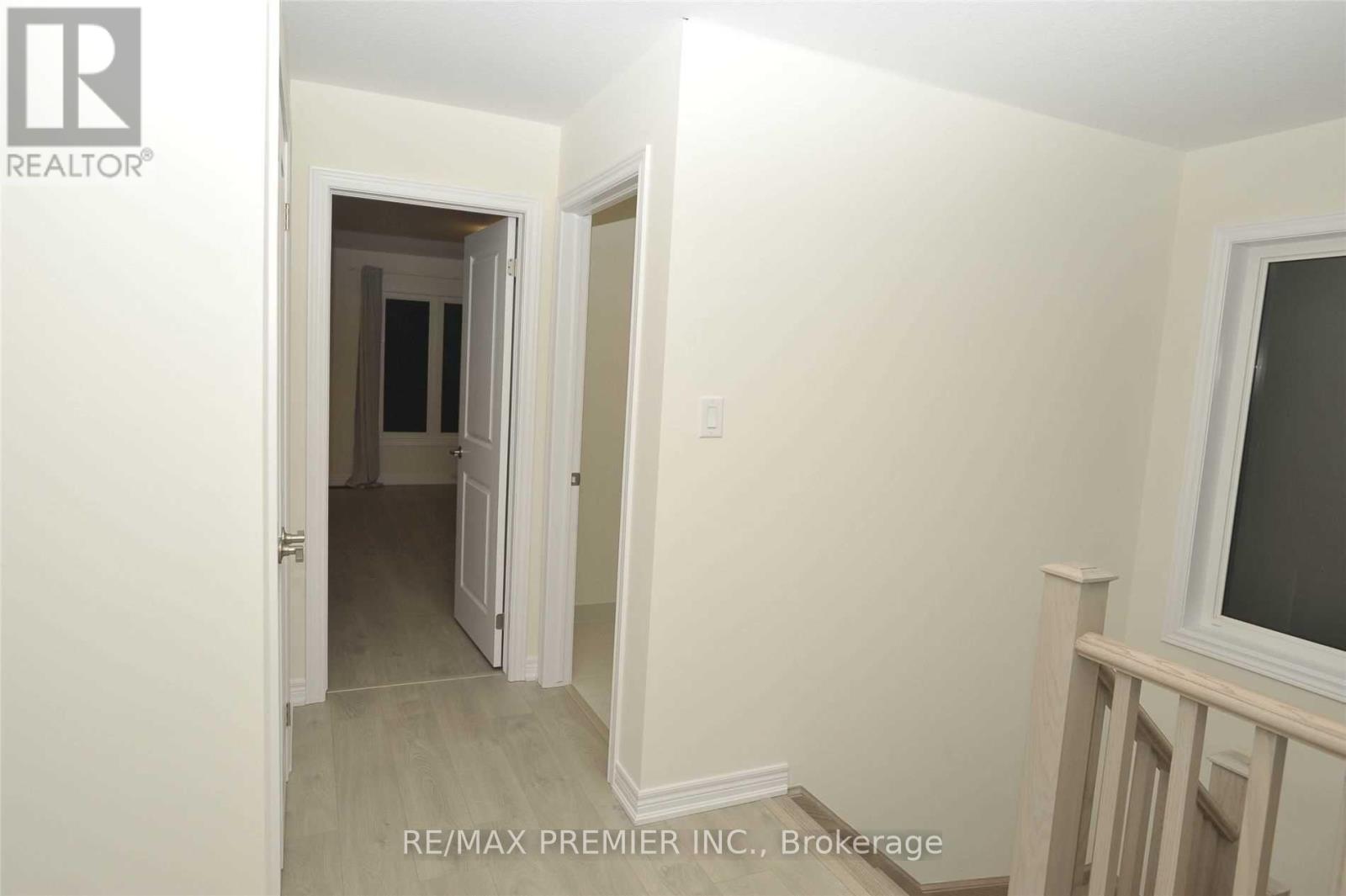 25 Pelican Lane, Hamilton, Ontario  L8K 5J3 - Photo 15 - X12800198