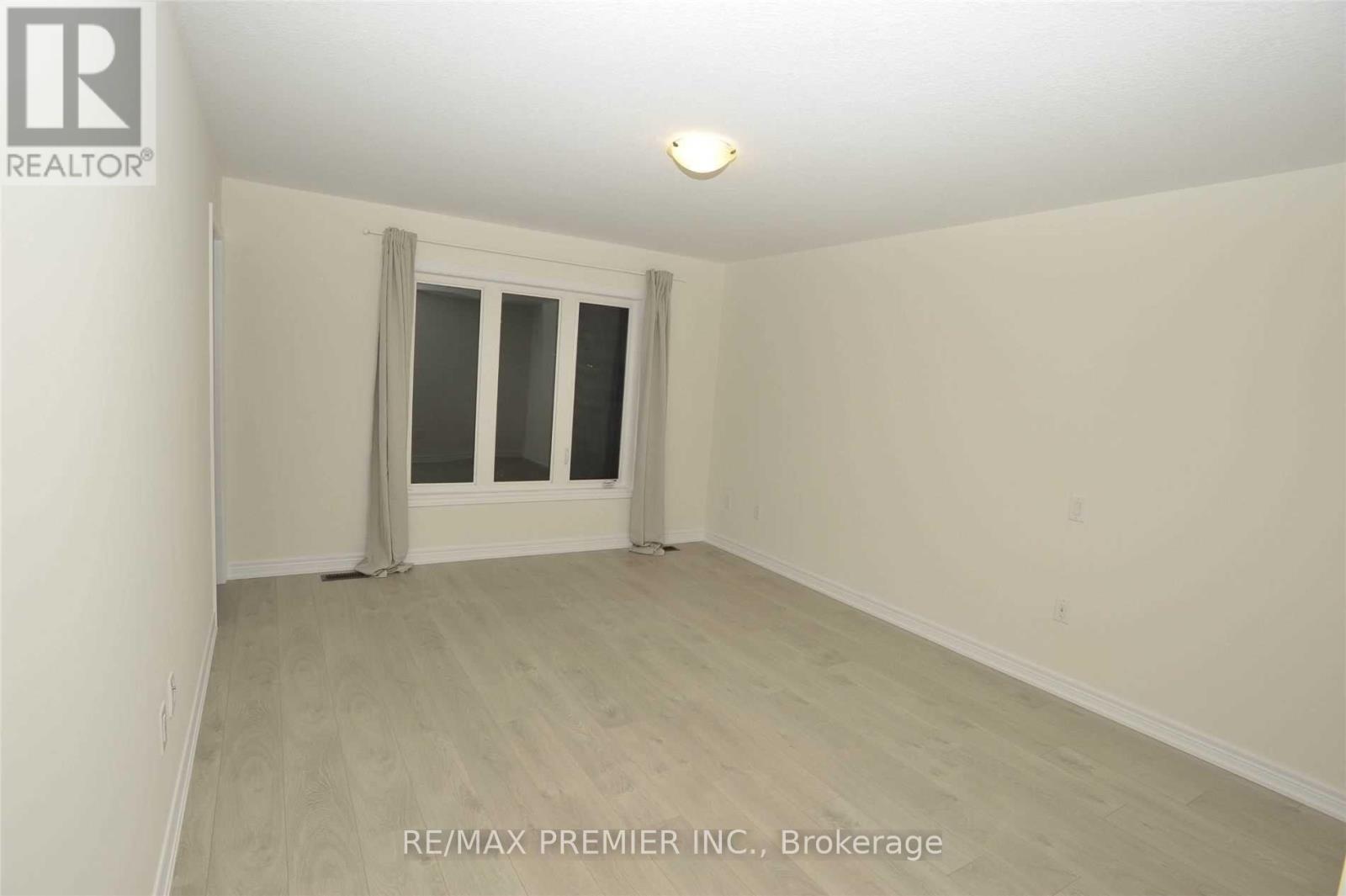 25 Pelican Lane, Hamilton, Ontario  L8K 5J3 - Photo 16 - X12800198