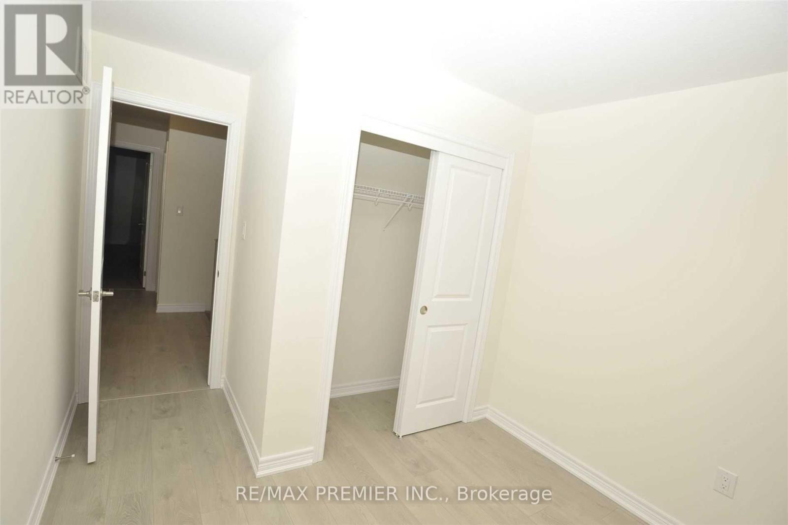 25 Pelican Lane, Hamilton, Ontario  L8K 5J3 - Photo 18 - X12800198