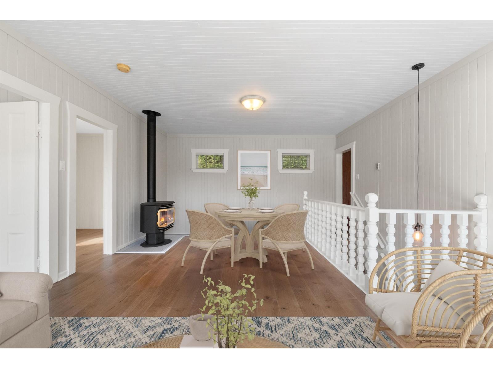 36 Lakeshore Drive, Cultus Lake North, Cultus Lake, British Columbia  V2R 5A1 - Photo 5 - R3090256