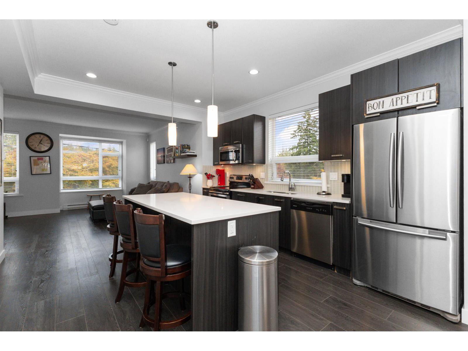 126 5888 144th Street, Surrey, British Columbia  V3X 0G8 - Photo 2 - R3091261