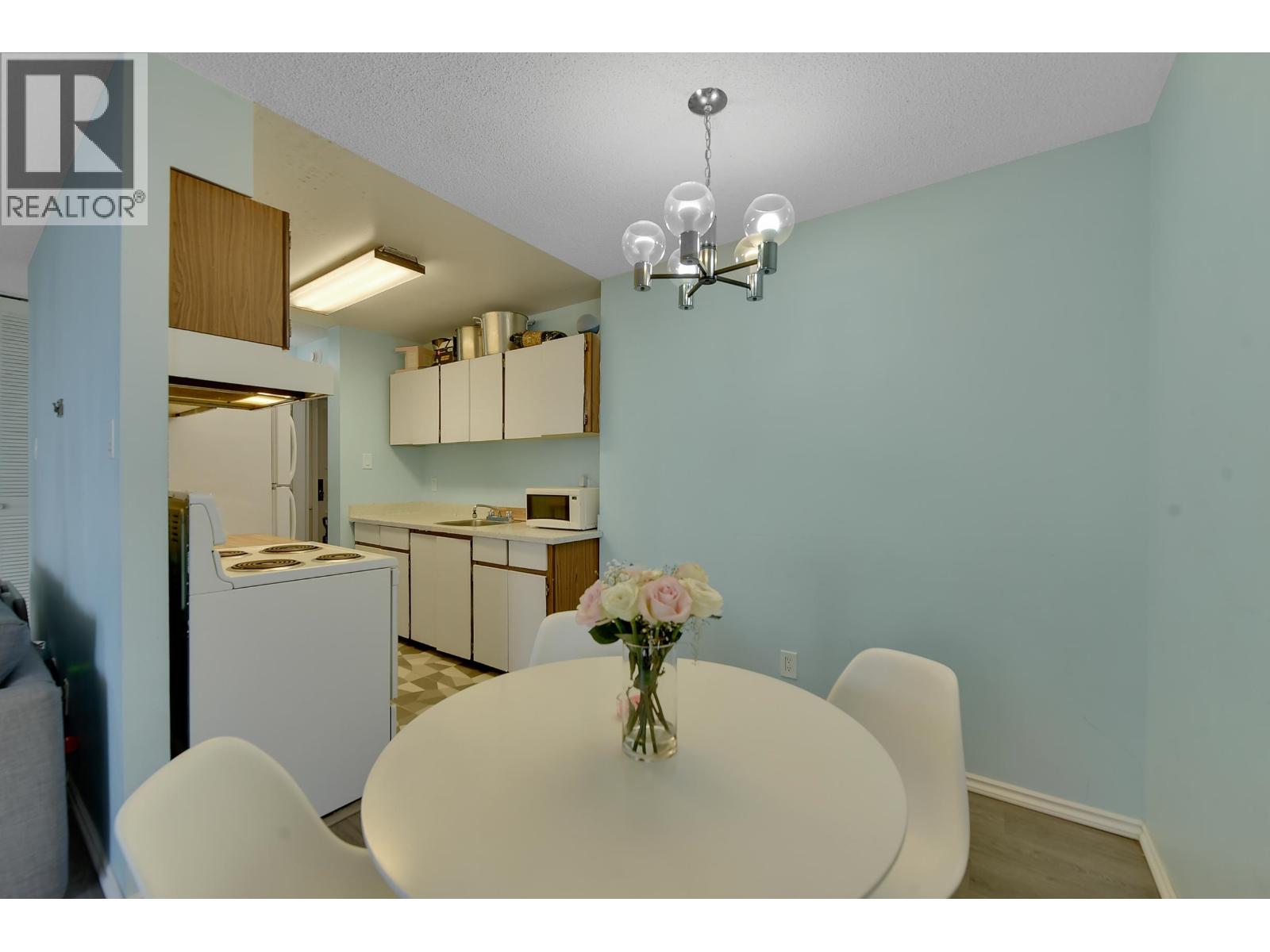 605 6759 Willingdon Avenue, Burnaby, British Columbia  V5H 3Y9 - Photo 11 - R3089760