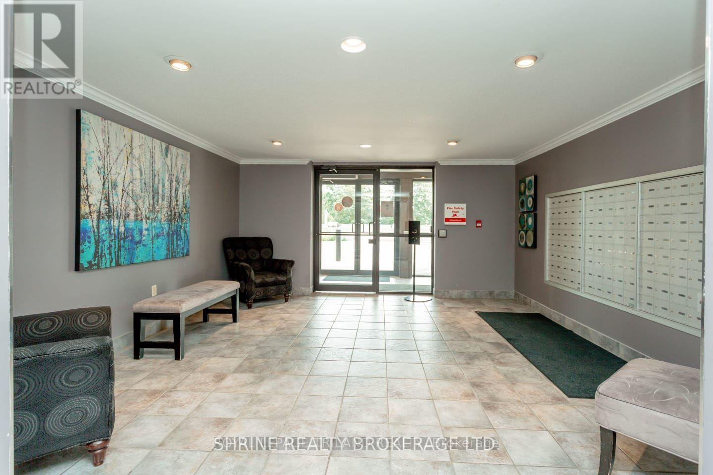 803 - 600 Grenfell Drive, London North, Ontario  N5X 2R8 - Photo 13 - X12800238