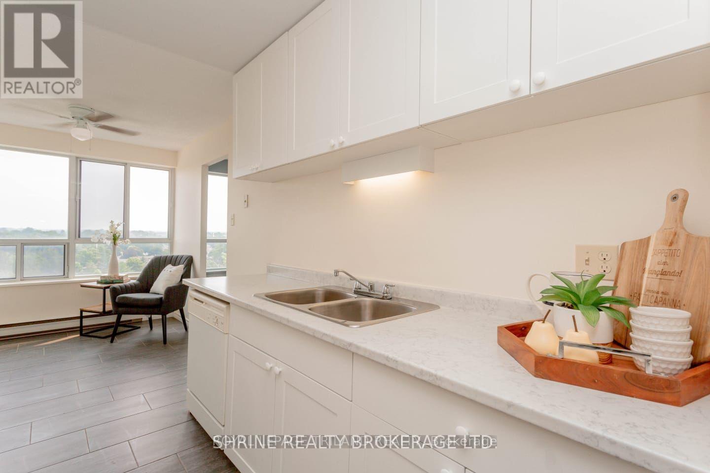 803 - 600 Grenfell Drive, London North, Ontario  N5X 2R8 - Photo 34 - X12800238