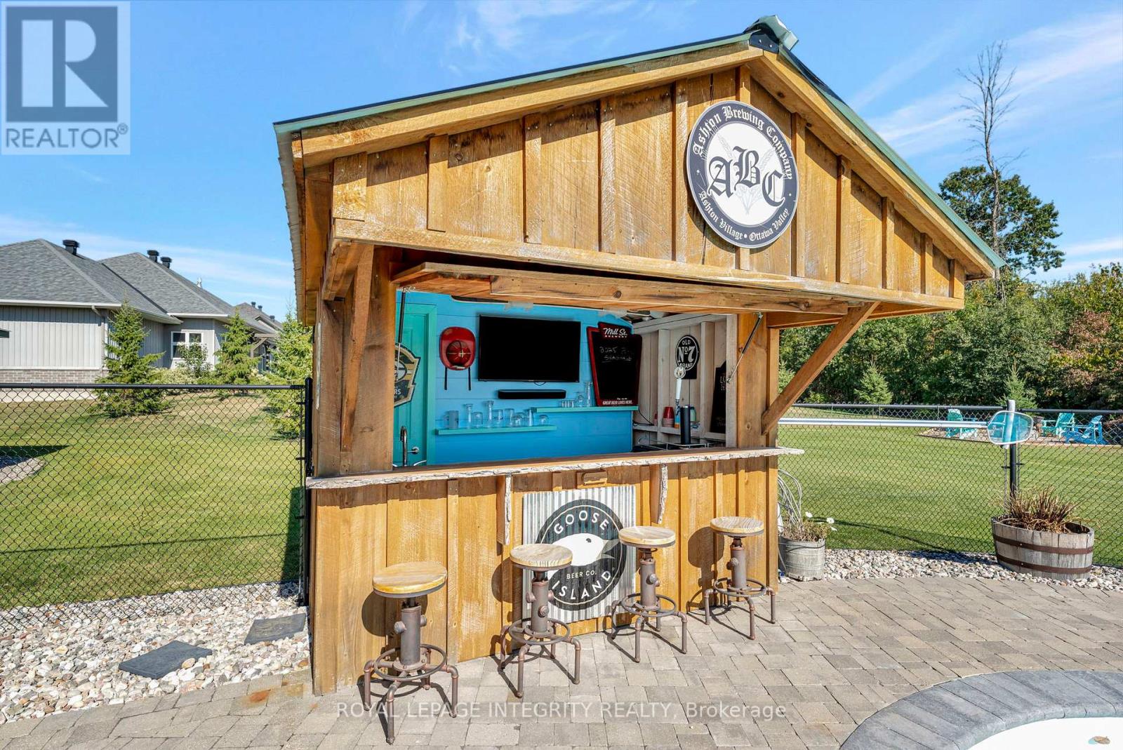 2198 Maple Forest Drive, Ottawa, Ontario  K0A 2T0 - Photo 31 - X12800228