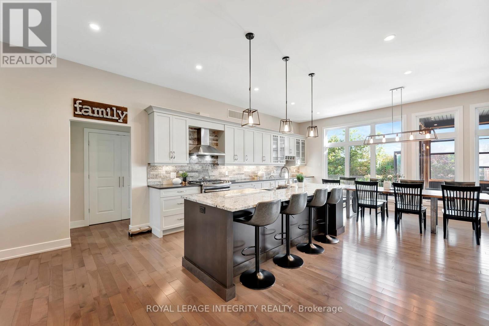 2198 Maple Forest Drive, Ottawa, Ontario  K0A 2T0 - Photo 4 - X12800228