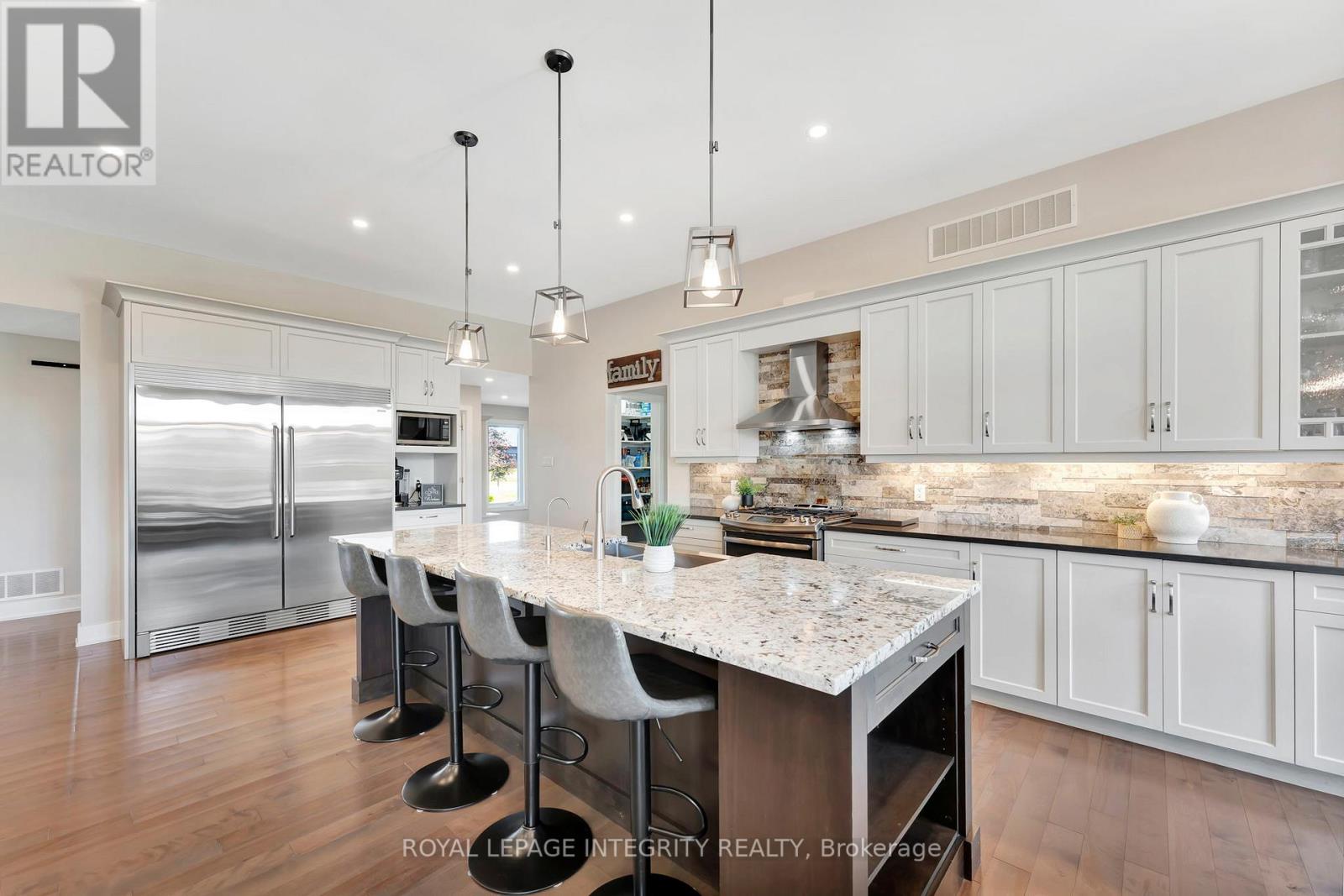 2198 Maple Forest Drive, Ottawa, Ontario  K0A 2T0 - Photo 5 - X12800228