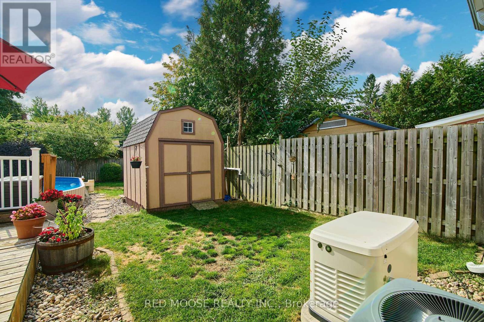 110 Woodfield Drive, Ottawa, Ontario  K2G 0A3 - Photo 33 - X12800240