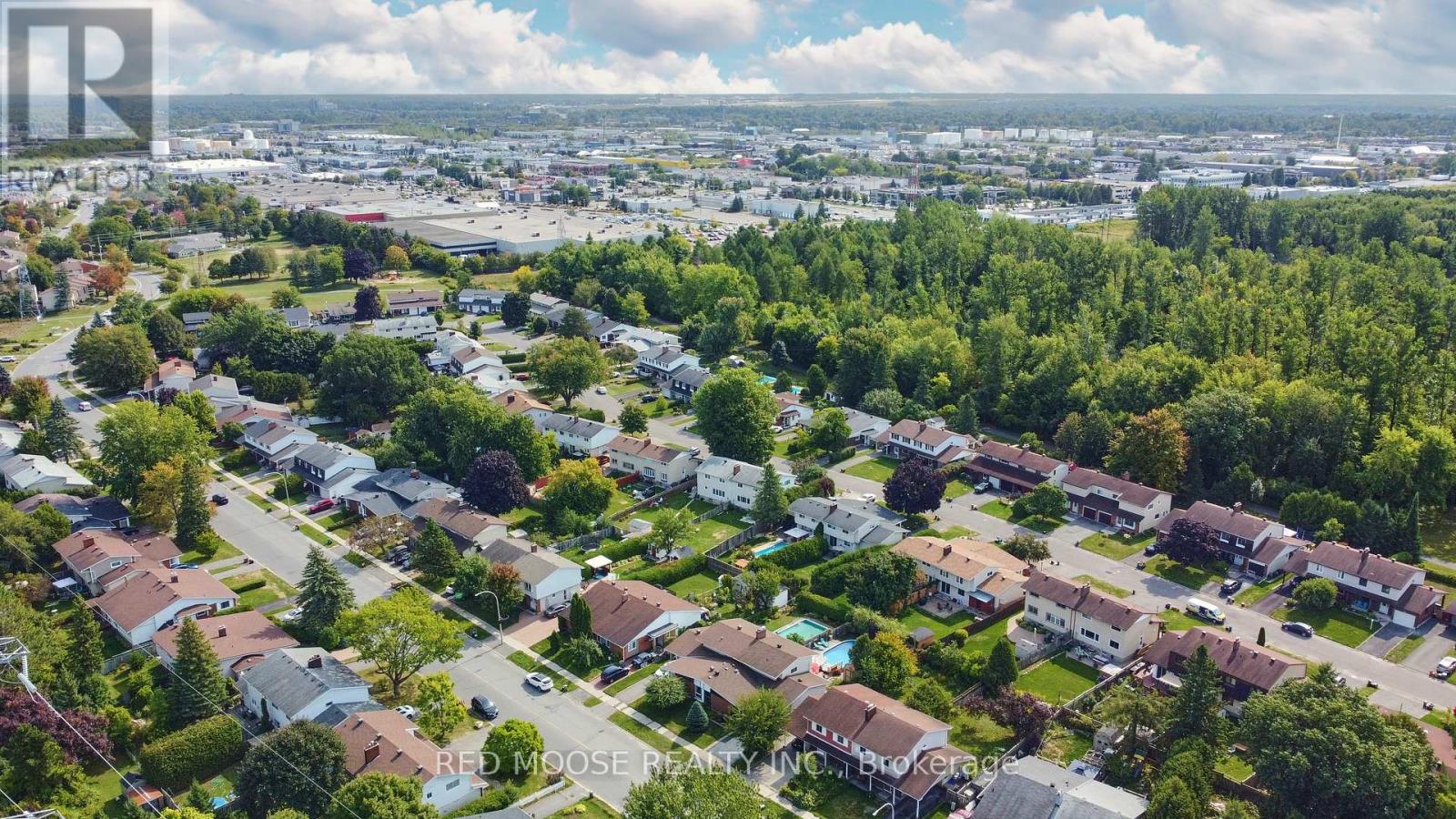 110 Woodfield Drive, Ottawa, Ontario  K2G 0A3 - Photo 46 - X12800240