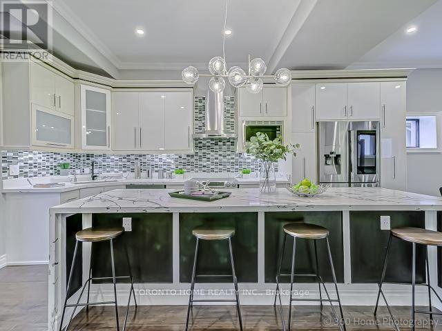 64 Fairside Avenue, Toronto, Ontario  M4C 3H2 - Photo 8 - E12600032