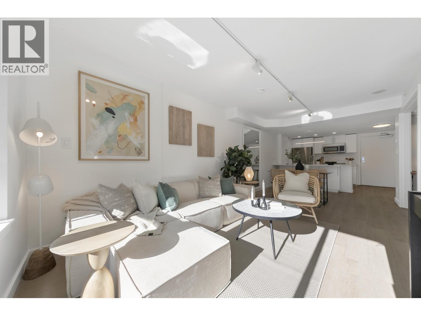 374 2080 W Broadway, Vancouver, British Columbia  V6J 0C7 - Photo 13 - R3091446