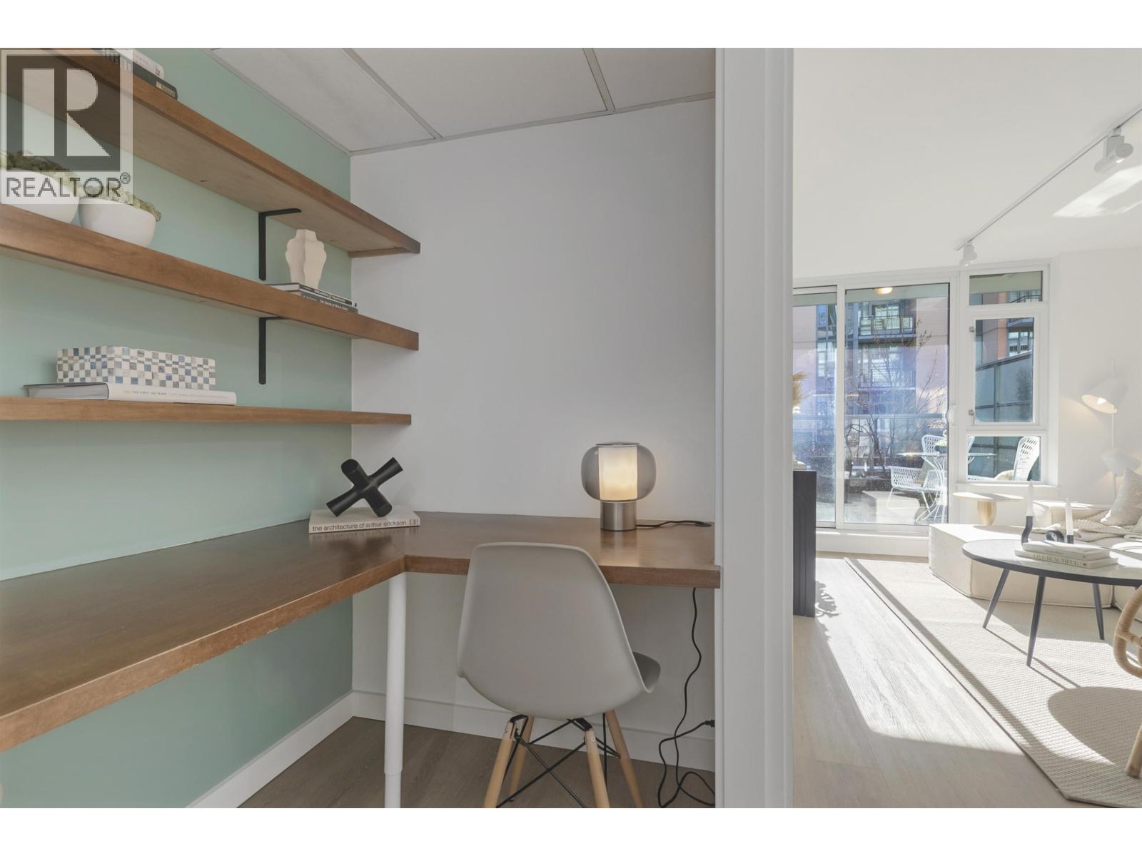 374 2080 W Broadway, Vancouver, British Columbia  V6J 0C7 - Photo 19 - R3091446