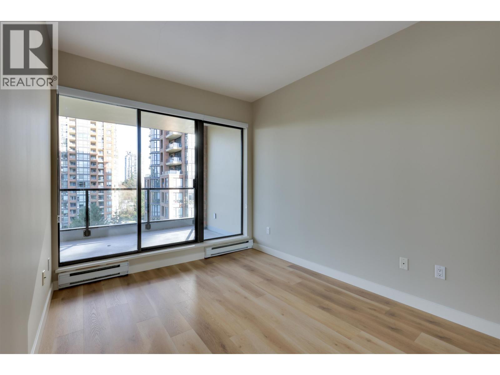 1004 6823 Station Hill Drive, Burnaby, British Columbia  V3N 0A9 - Photo 16 - R3091463