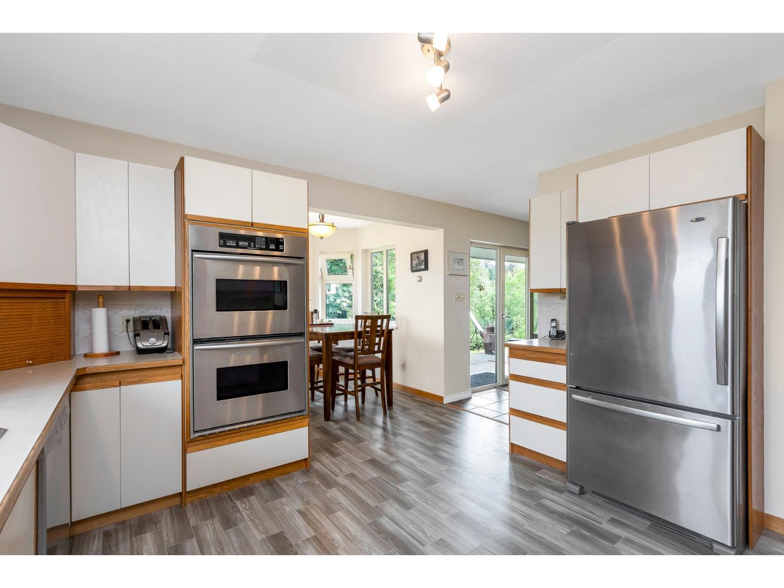 33470 Ihles Avenue, Mission, British Columbia  V2V 6Y1 - Photo 12 - R3084078