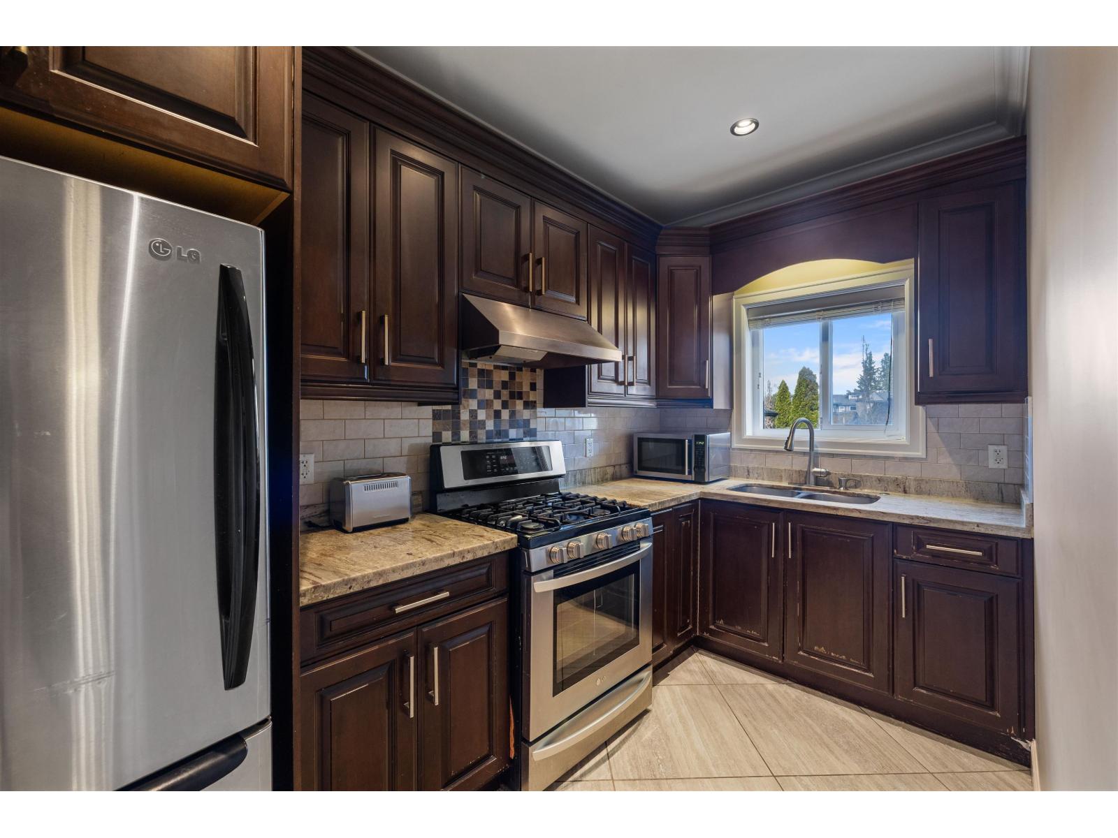 14149 76 Avenue, Surrey, British Columbia  V3W 6K7 - Photo 11 - R3090866