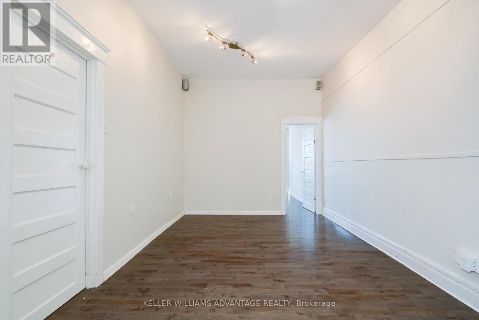 493 Jones Avenue, Toronto, Ontario  M4J 3G8 - Photo 23 - E12800224