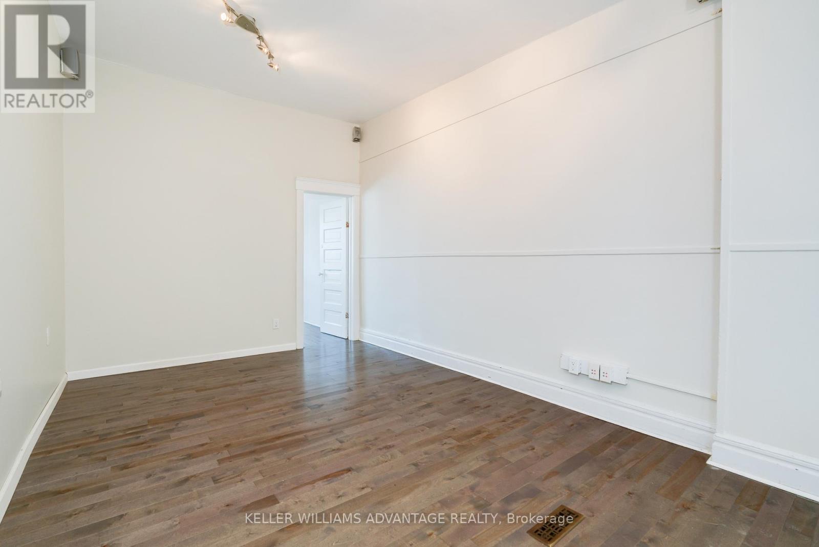 493 Jones Avenue, Toronto, Ontario  M4J 3G8 - Photo 24 - E12800224