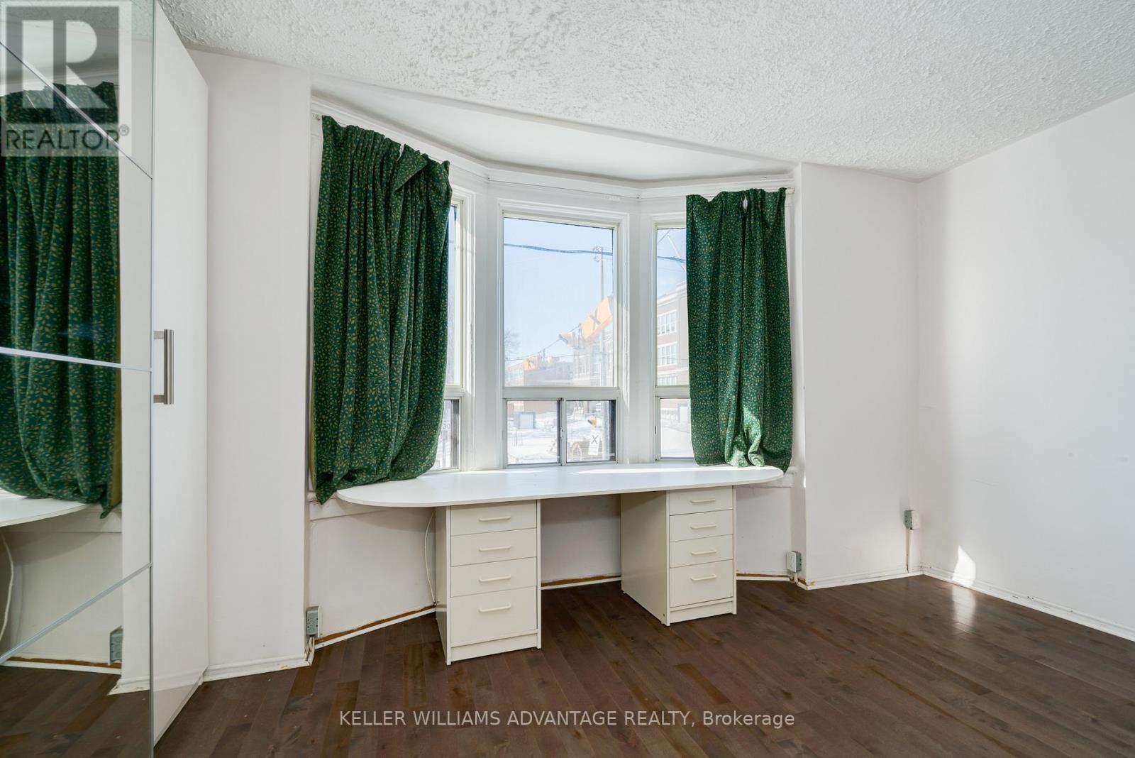 493 Jones Avenue, Toronto, Ontario  M4J 3G8 - Photo 27 - E12800230