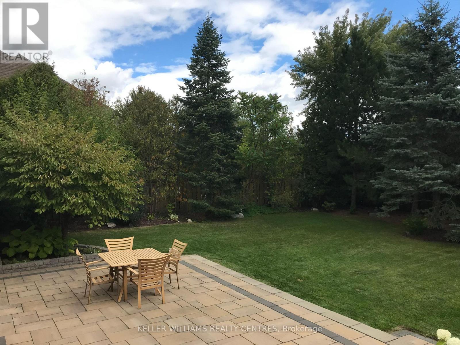 148 Hunterwood Chase, Vaughan, Ontario  L6A 4A8 - Photo 16 - N12800226