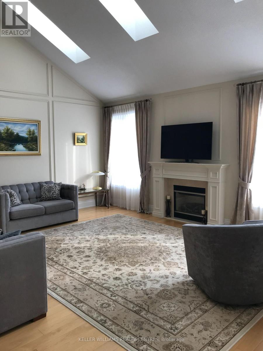 148 Hunterwood Chase, Vaughan, Ontario  L6A 4A8 - Photo 4 - N12800226