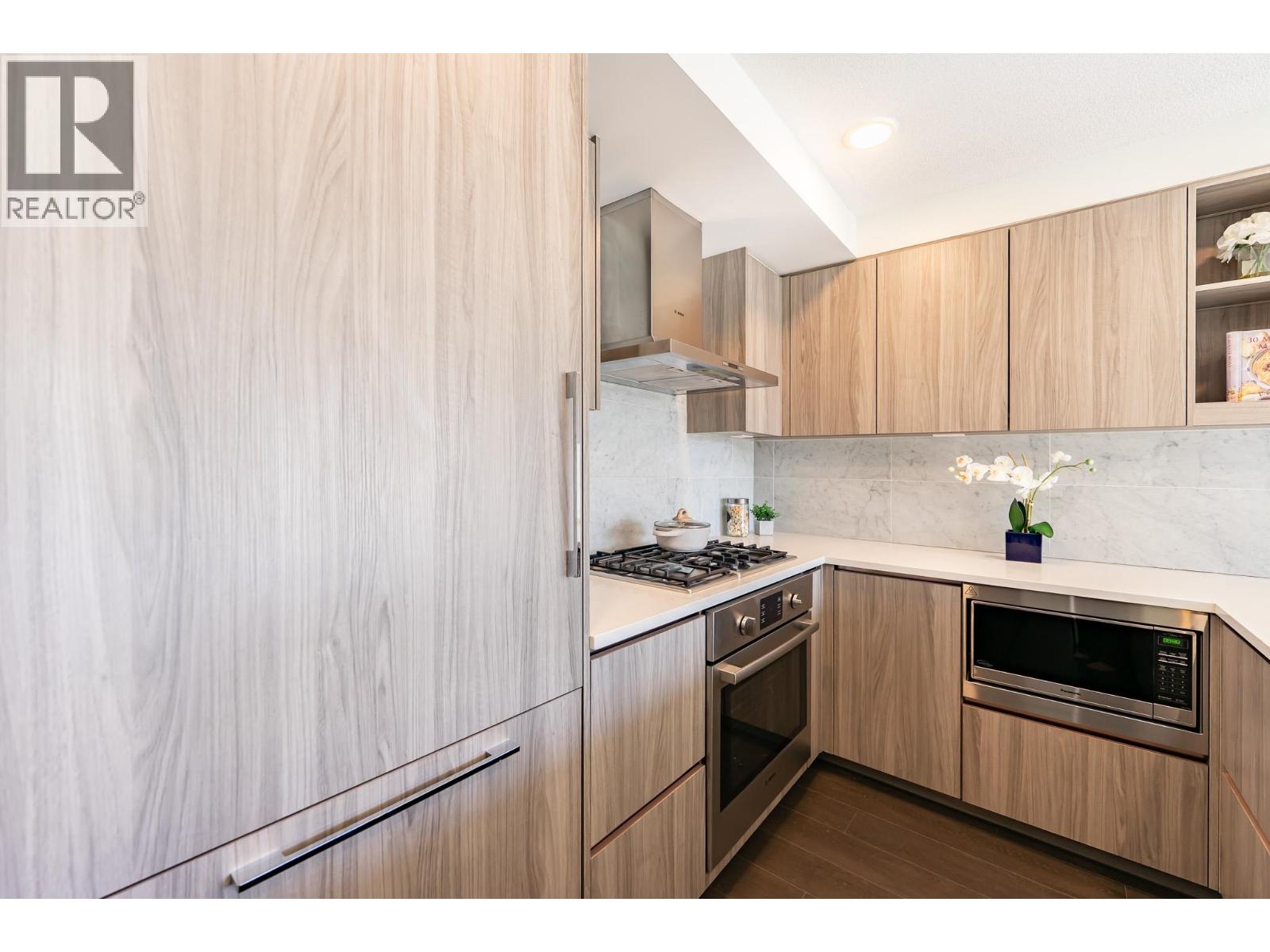 601 8800 Hazelbridge Way, Richmond, British Columbia  V6X 0S3 - Photo 5 - R3091366