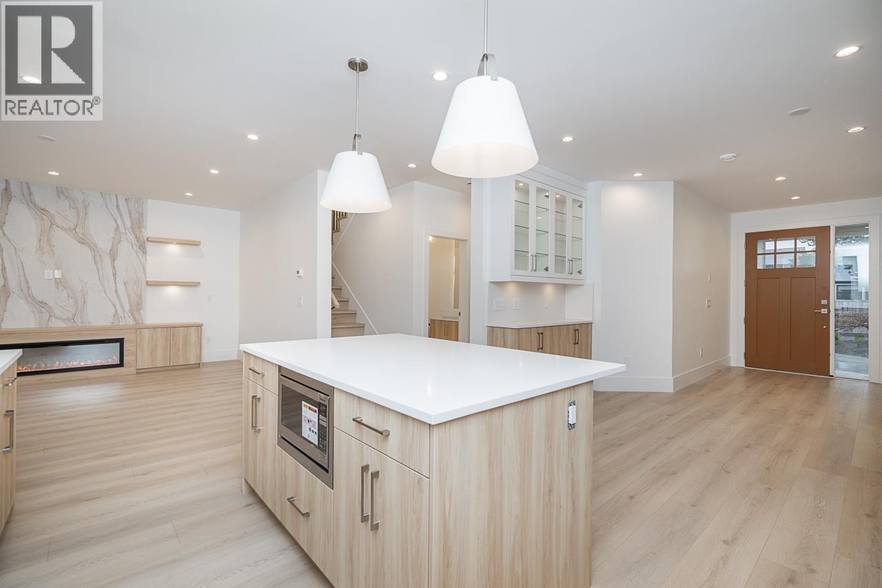 5481 7 Avenue, Delta, British Columbia  V4M 1P7 - Photo 7 - R3091126