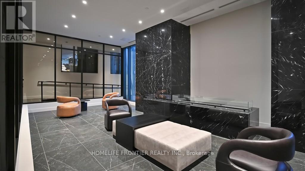 1702 - 308 Jarvis Street, Toronto, Ontario  M5B 0E3 - Photo 4 - C12800164