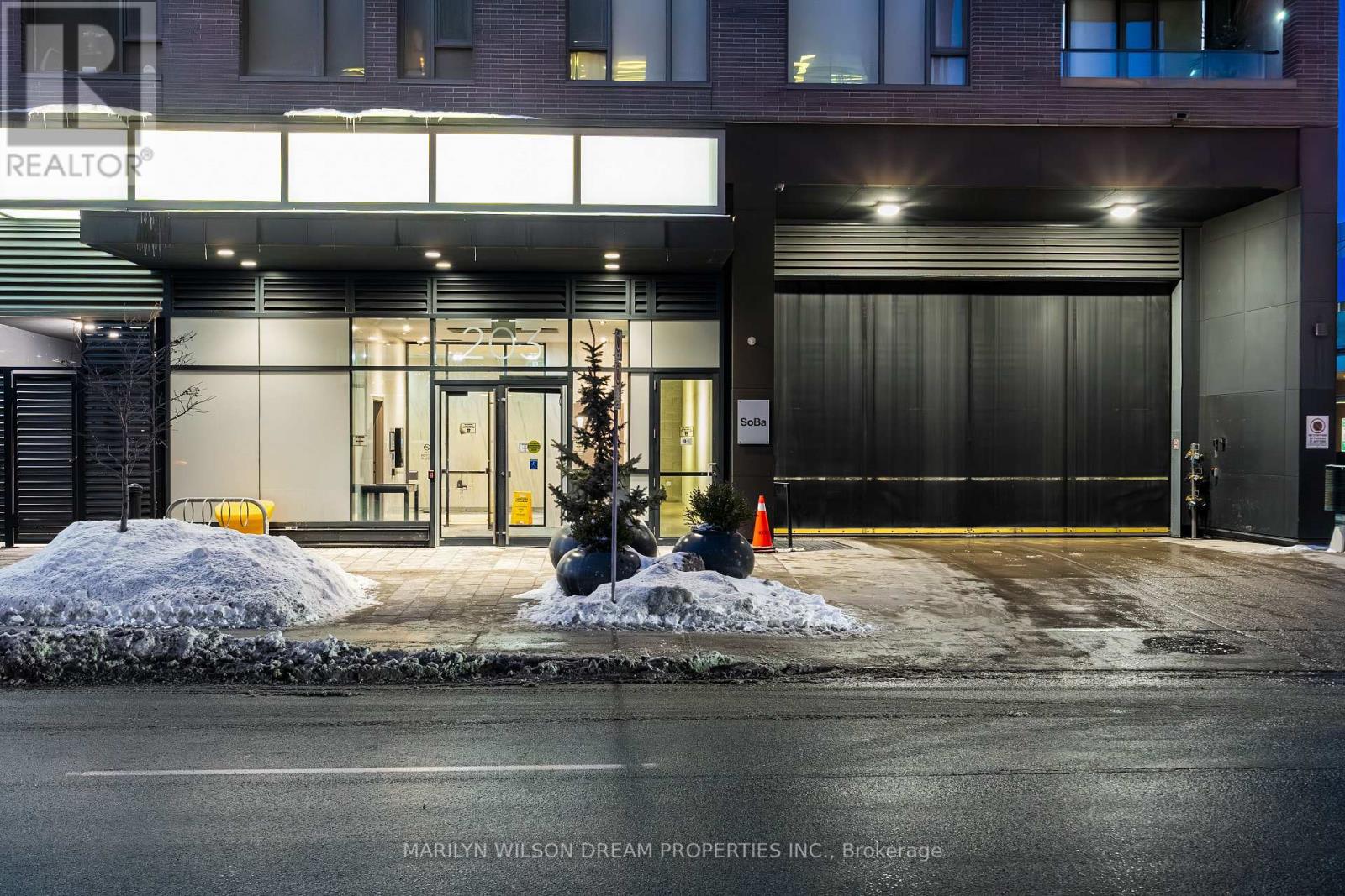 1701 - 203 Catherine Street, Ottawa, Ontario  K2P 1J5 - Photo 3 - X12799544