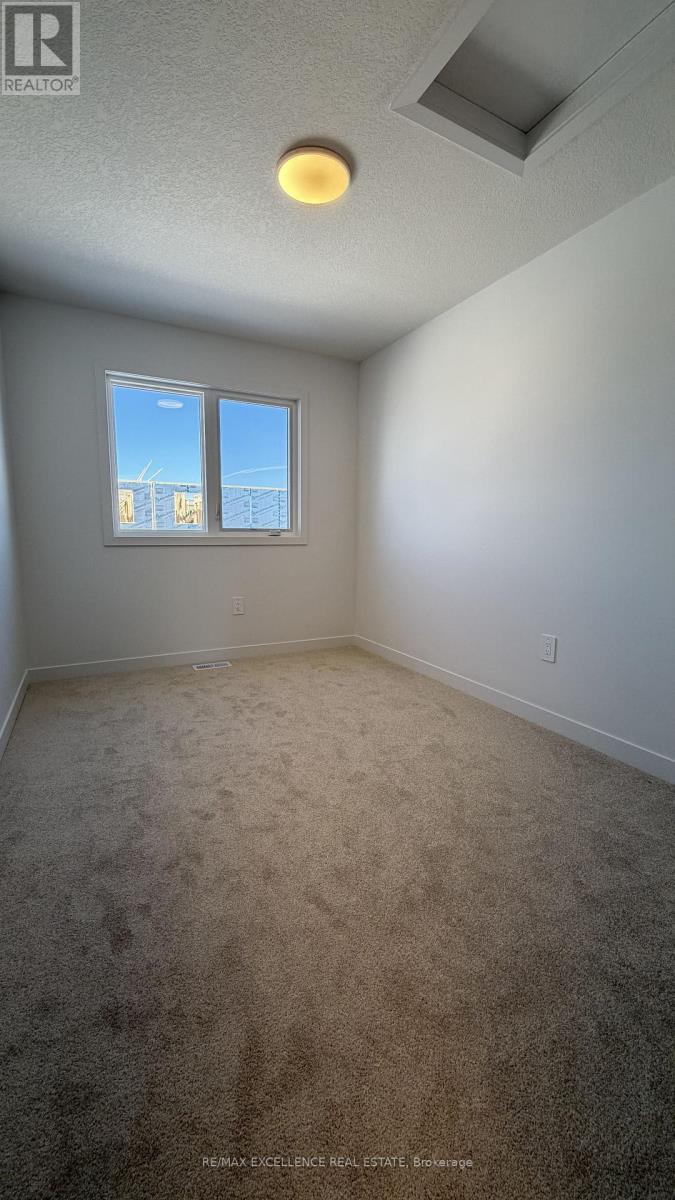 8 Red Oak Common, Cambridge, Ontario  N1S 0G3 - Photo 14 - X12799286