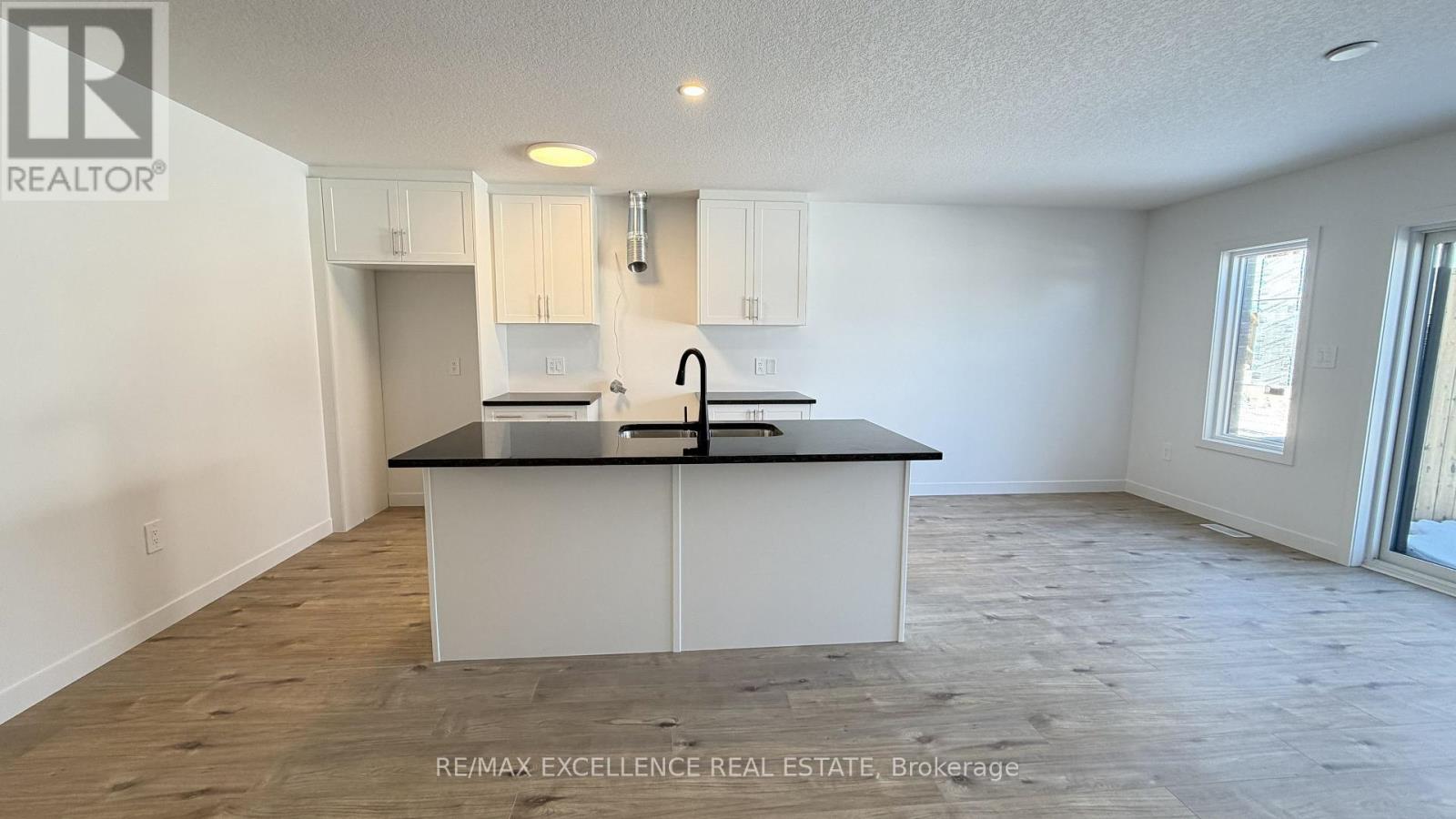 8 Red Oak Common, Cambridge, Ontario  N1S 0G3 - Photo 10 - X12799286