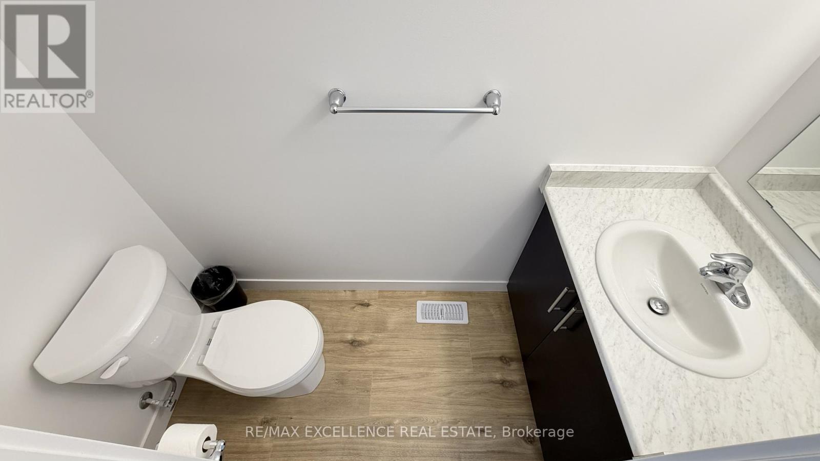 8 Red Oak Common, Cambridge, Ontario  N1S 0G3 - Photo 8 - X12799286