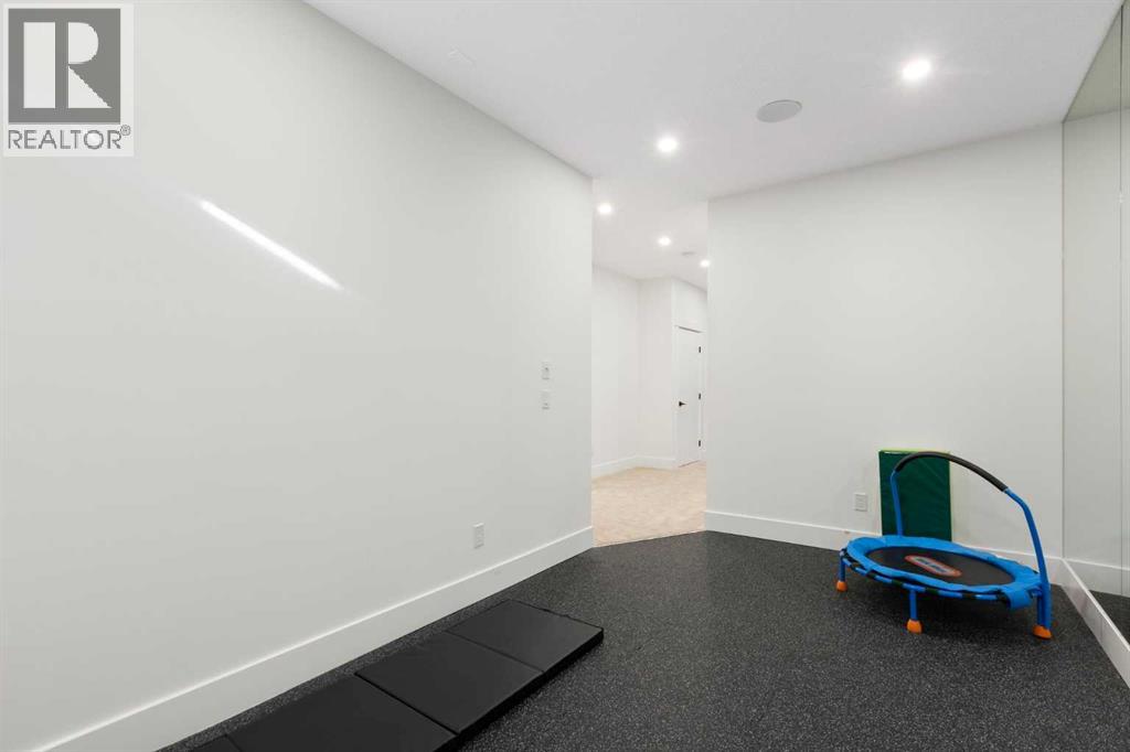 234 25 Avenue Ne, Calgary, Alberta  T2E 1Y1 - Photo 36 - A2281458