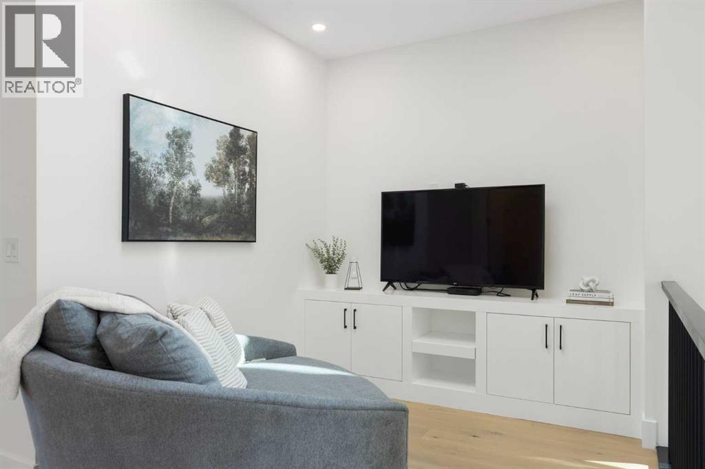 234 25 Avenue Ne, Calgary, Alberta  T2E 1Y1 - Photo 19 - A2281458