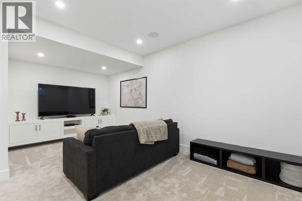 234 25 Avenue Ne, Calgary, Alberta  T2E 1Y1 - Photo 32 - A2281458