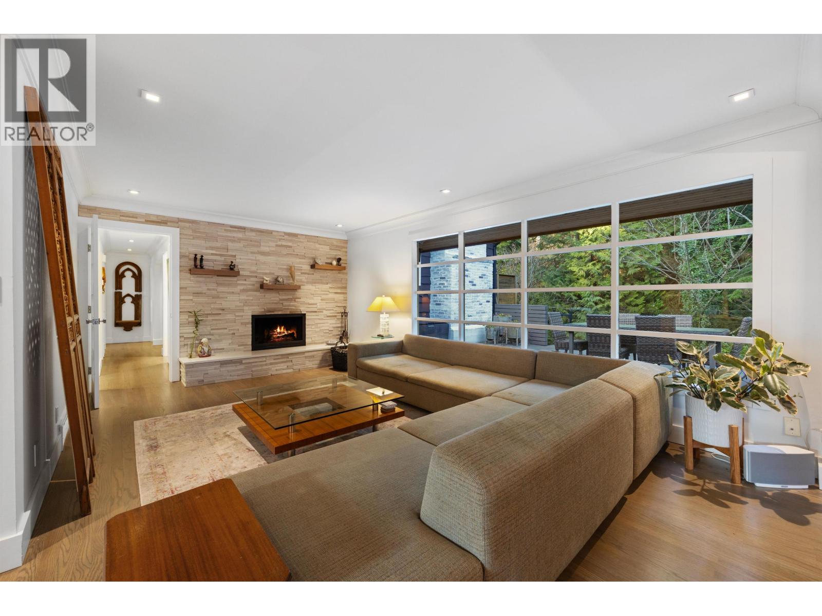 4411 Stone Crescent, West Vancouver, British Columbia  V7W 1B8 - Photo 6 - R3090265