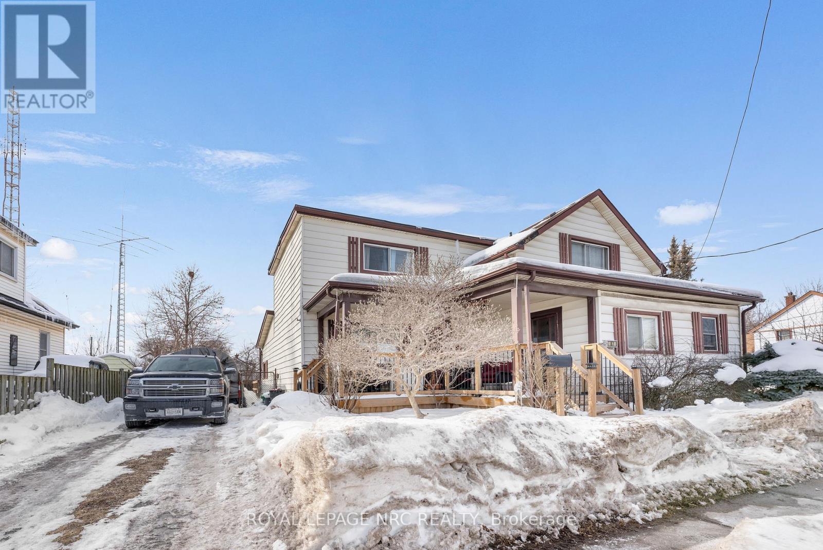 87 PINE STREET S, Thorold, Ontario