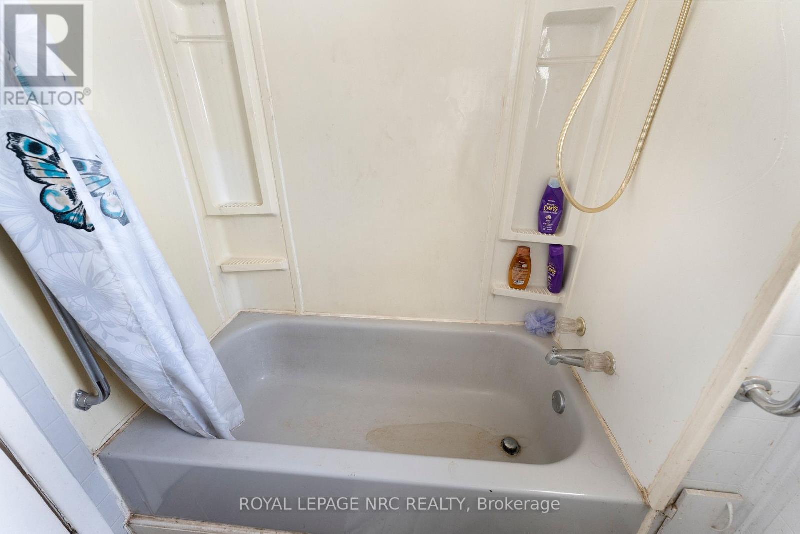 87 Pine Street S, Thorold, Ontario  L2V 3L9 - Photo 20 - X12800324