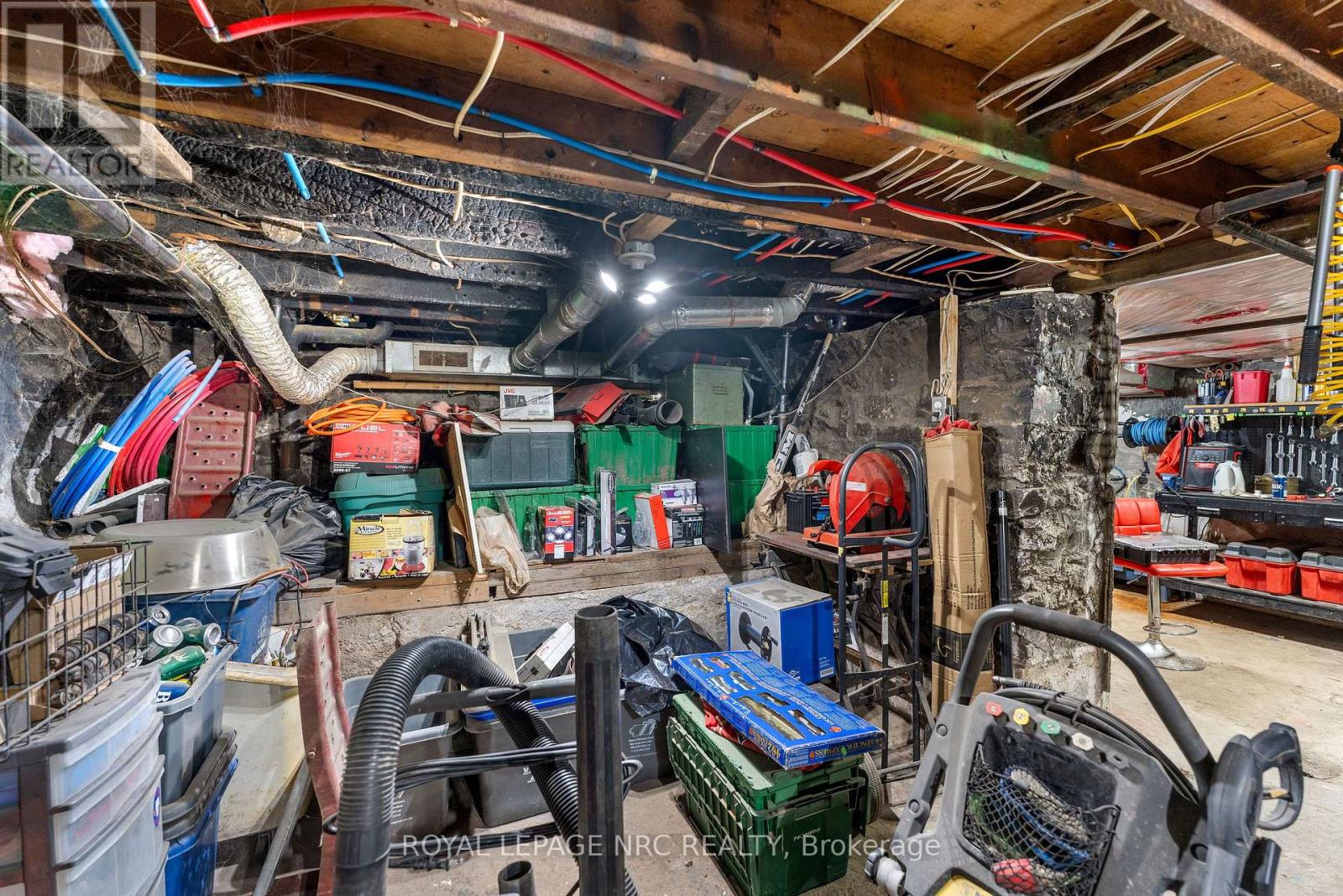 87 Pine Street S, Thorold, Ontario  L2V 3L9 - Photo 31 - X12800324