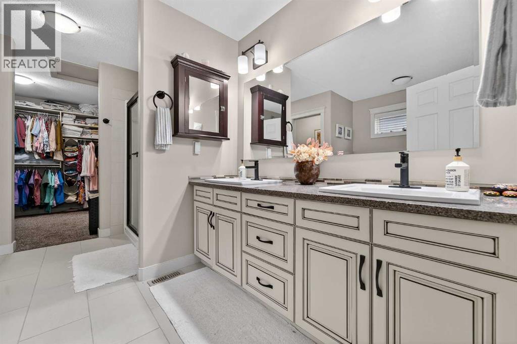 641 Marie Van Haarlem Crescent N, Lethbridge, Alberta  T1H 6Y9 - Photo 26 - A2287414