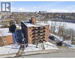 2373 KING Street E Unit# 38, Hamilton, Ontario
