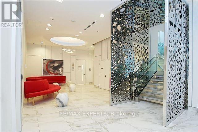 5202 - 14 York Street, Toronto, Ontario  M5J 0B1 - Photo 3 - C12800272