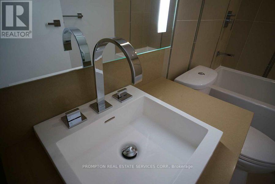 4005 - 101 Peter Street, Toronto, Ontario  M5V 0G6 - Photo 6 - C12800282