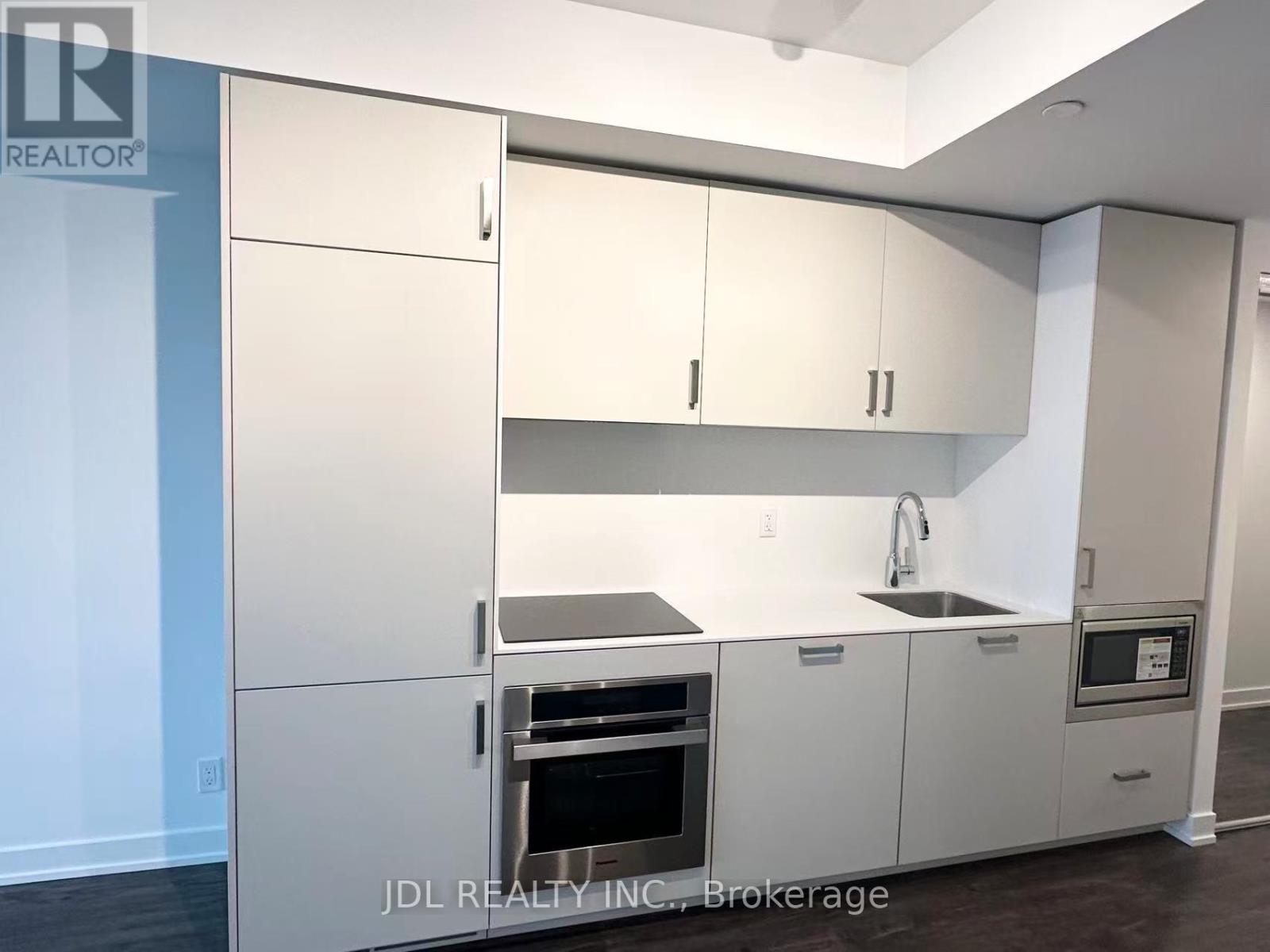 3306 - 88 Queen Street E, Toronto, Ontario  M5C 0B6 - Photo 3 - C12800306