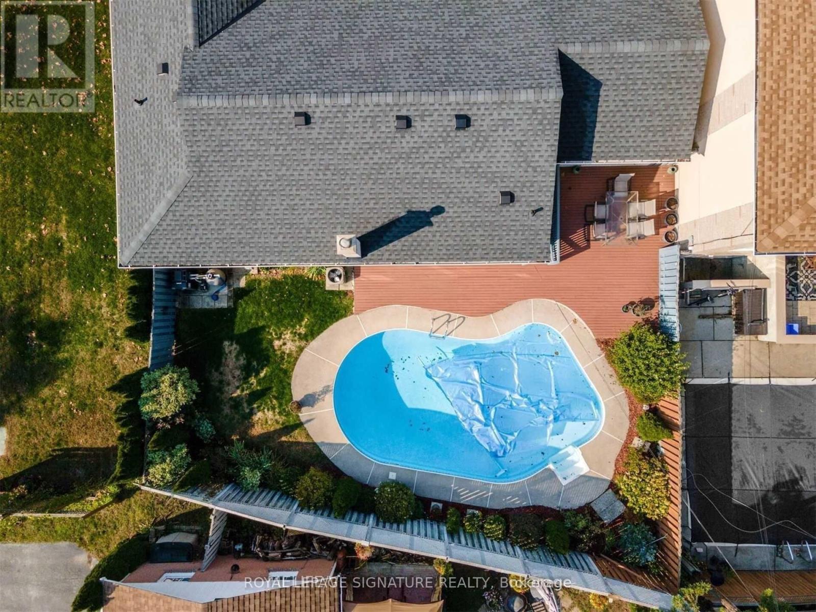 1 Yewfield Crescent, Toronto, Ontario  M3B 2Y4 - Photo 29 - C12800328