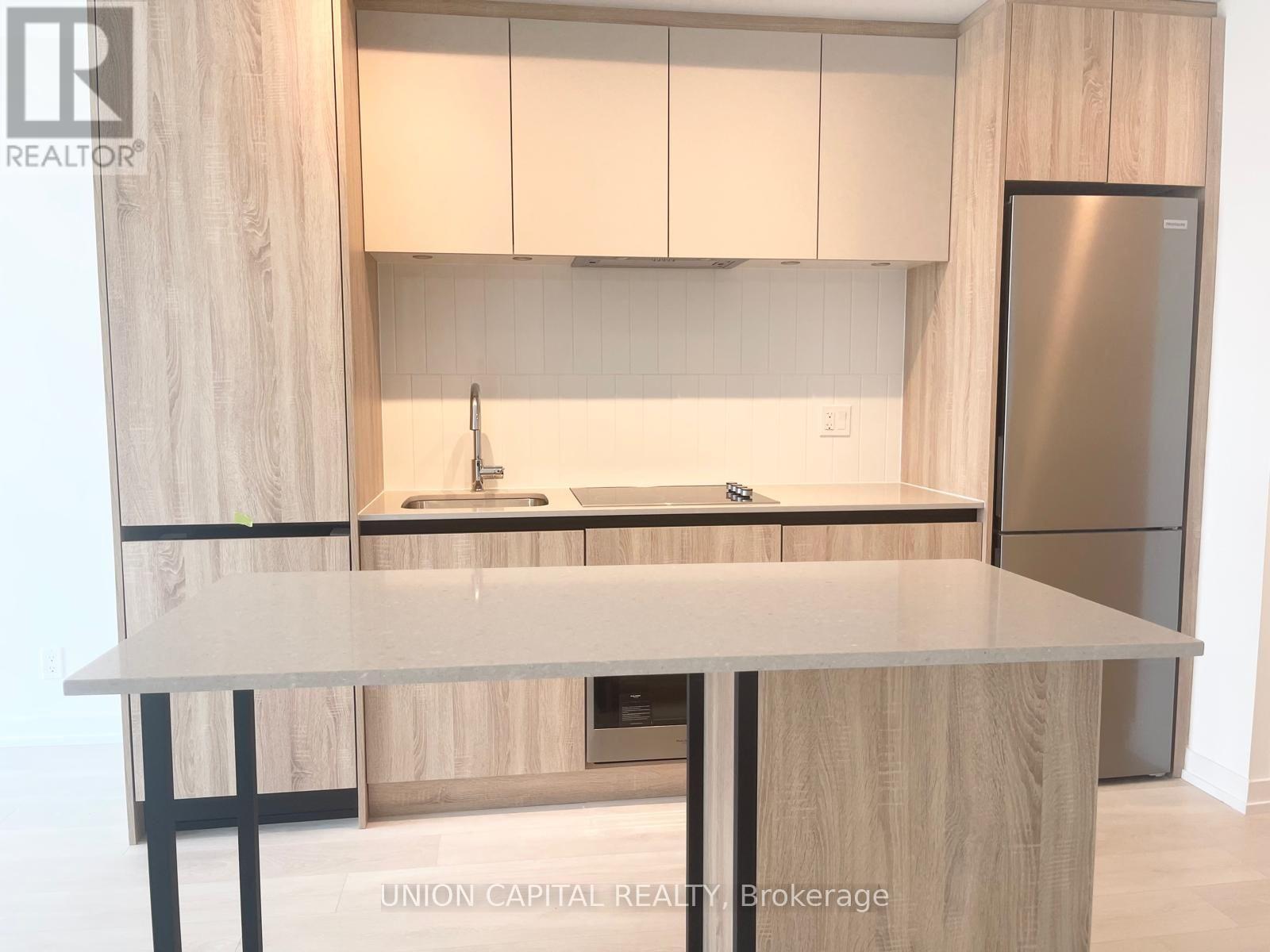 1112 - 7950 Bathurst Street, Vaughan, Ontario  L4J 0L4 - Photo 2 - N12800264