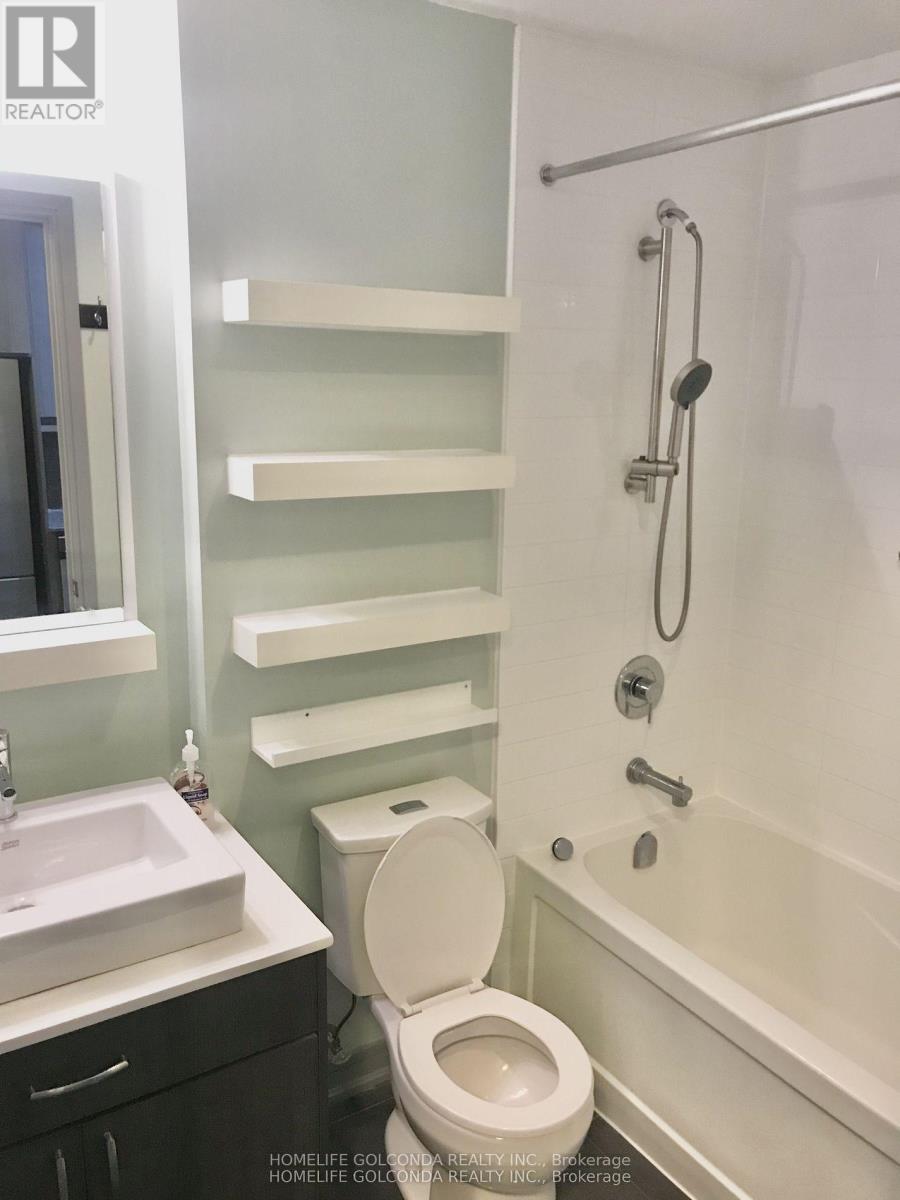 1905 - 9201 Yonge Street, Richmond Hill, Ontario  L4C 1H9 - Photo 10 - N12800276