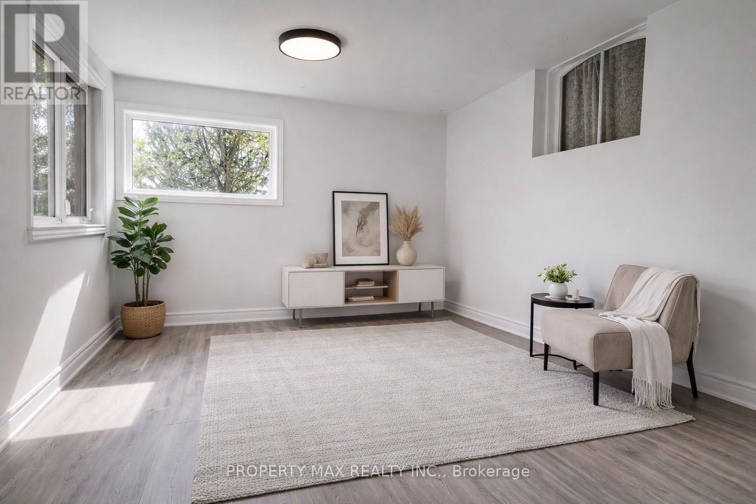 5363 Davis Drive, Whitchurch-Stouffville, Ontario  L0G 1M0 - Photo 4 - N12800298