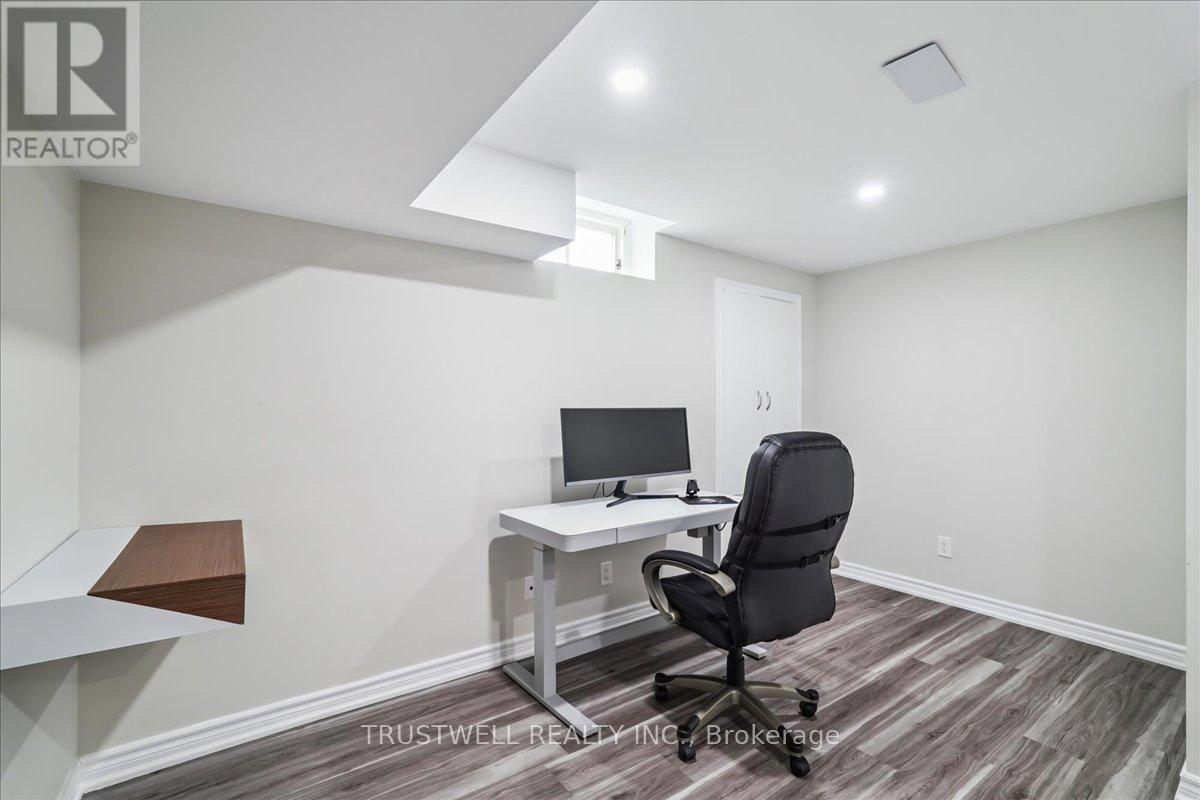 1 Mccombe Lane, Vaughan, Ontario  L6A 4G4 - Photo 44 - N12800310