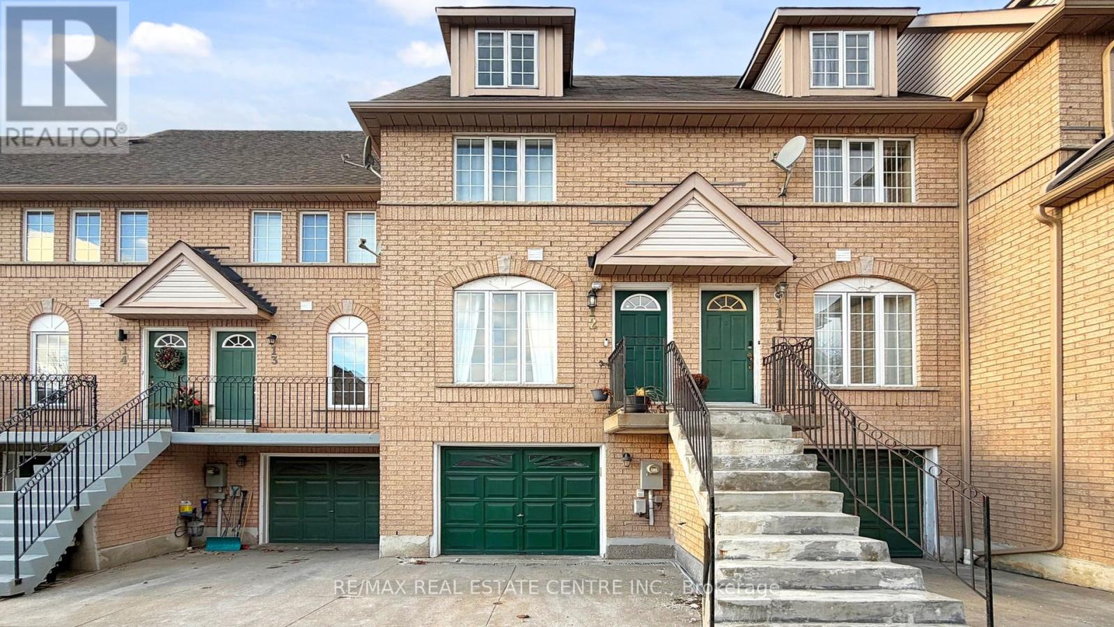 12 - 80 Strathaven Drive, Mississauga, Ontario  L5R 3V9 - Photo 4 - W12798360