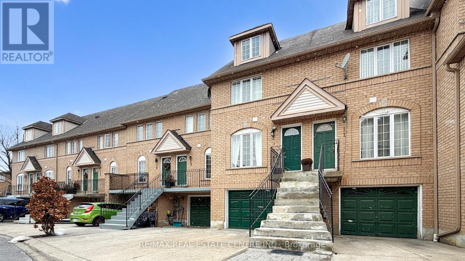 12 - 80 Strathaven Drive, Mississauga, Ontario  L5R 3V9 - Photo 2 - W12798360